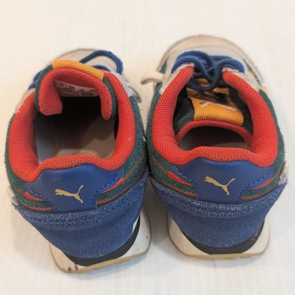 PUMA Kids Retro Colorful Sneakers - Gray and Red Size 9 - Picture 4 of 9